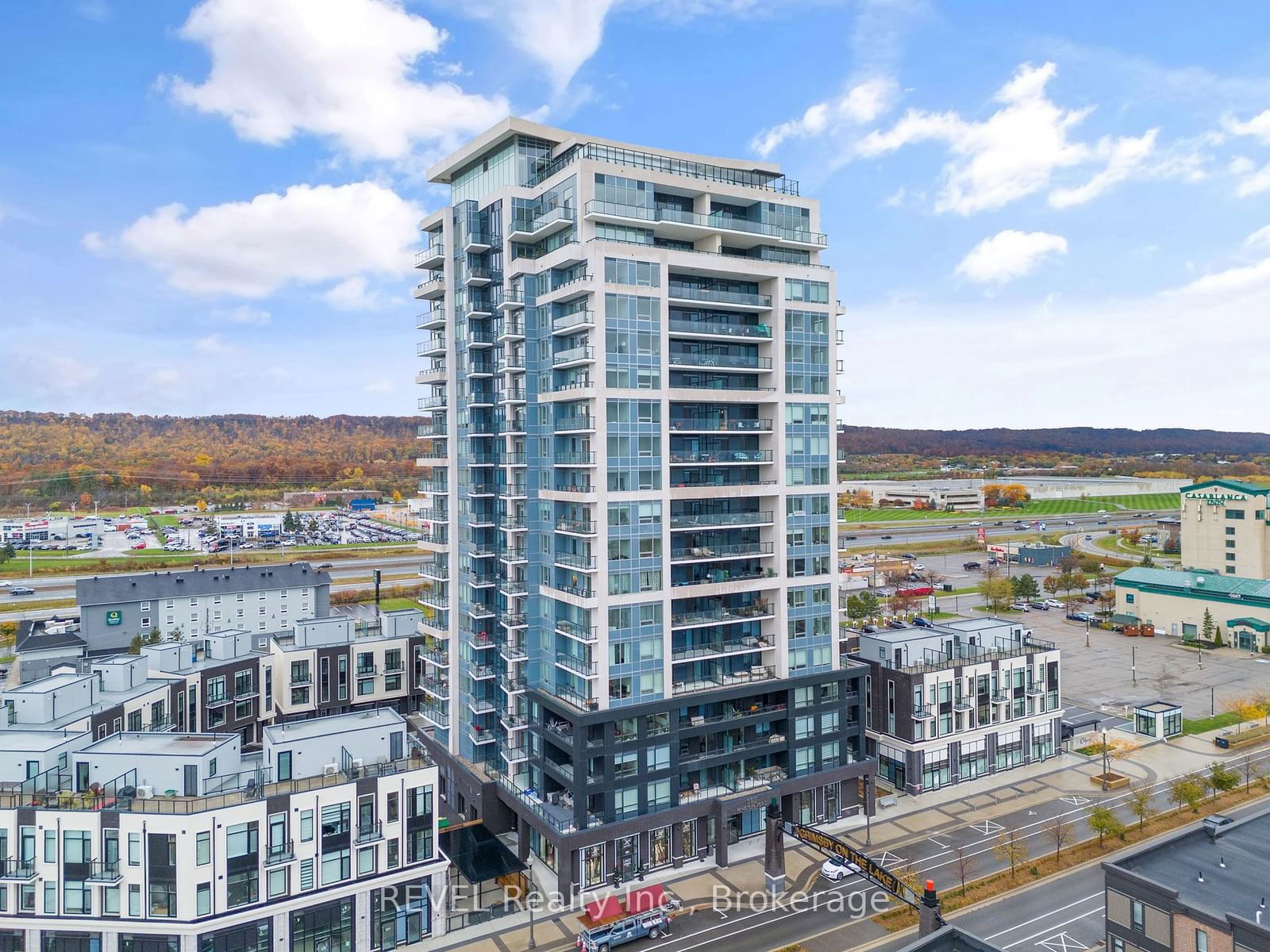 Condo for lease at 1907-385 Winston Road, Grimsby, 540 - Grimsby Beach, L3M 4E8 - MLS: X11922109