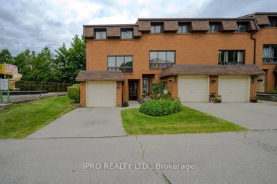 Townhouse sold at B1-500 Stone Church Road, Hamilton, Ontario, L9B 1R2 - Gilkson - MLS: X11922136