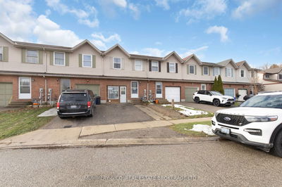 17 Garland Crt, Ingersoll - Ingersoll - North image-0-1