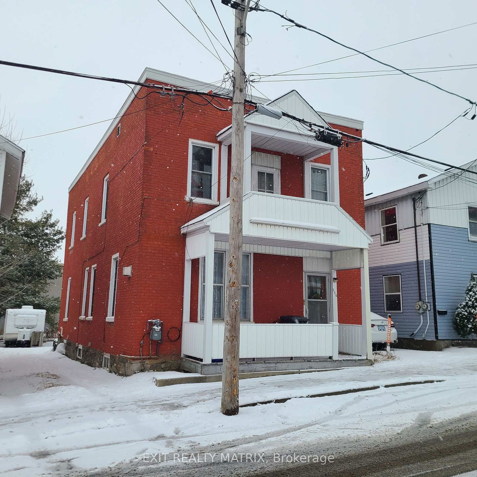 Semi-Detached House sold at 255 James Street, Hawkesbury, Hawkesbury, K6A 1S9 - MLS: X11922392