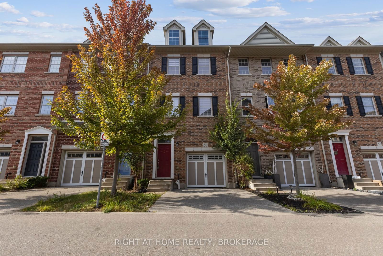 Townhouse leased at 56 Robert Peel Road, Kitchener, N2H 0B5 - MLS: X11922529