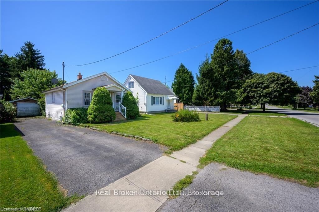 Detached House for sale at 6024 Dixon Street, Niagara Falls, L2G 2L3 - MLS: X11922548