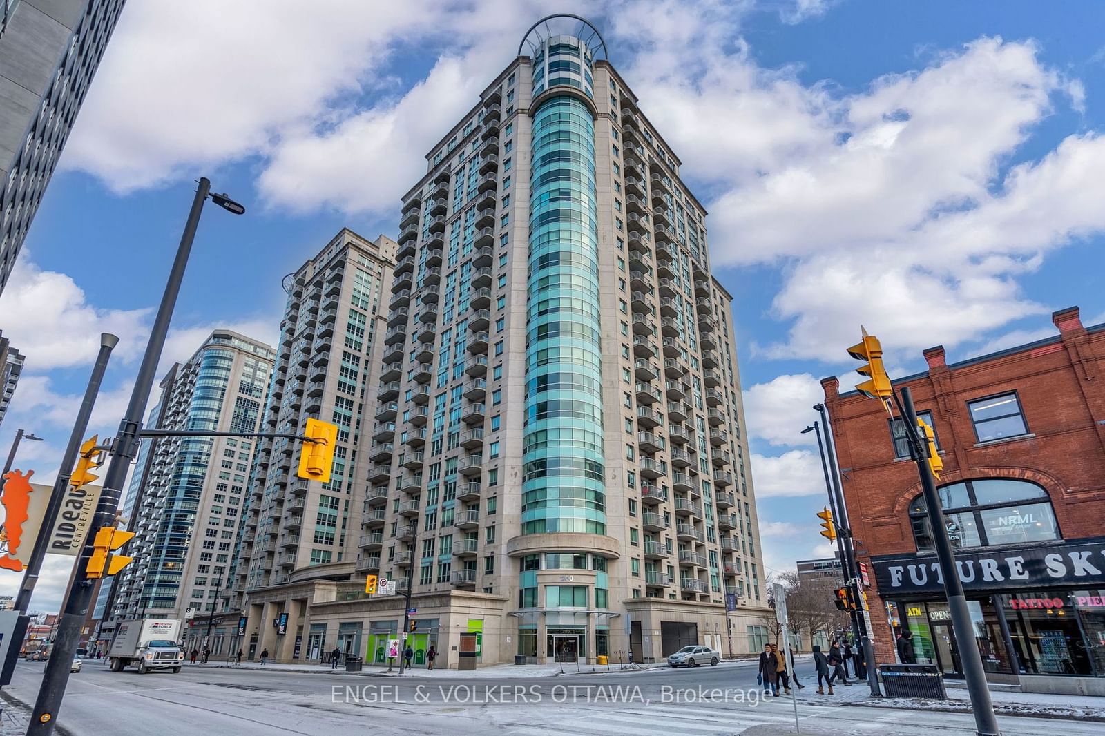 Condo for sale at 407-200 Rideau Street, Lower Town - Sandy Hill, 4003 - Sandy Hill, K1N 5Y1 - MLS: X11922591