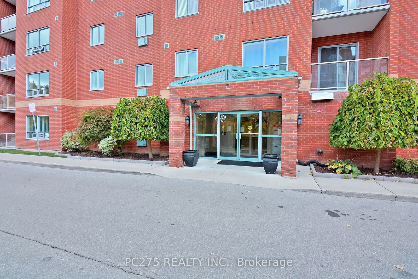 Condo for sale at 107-77 Baseline Road, London, South E, N6J 1V5 - MLS: X11922943