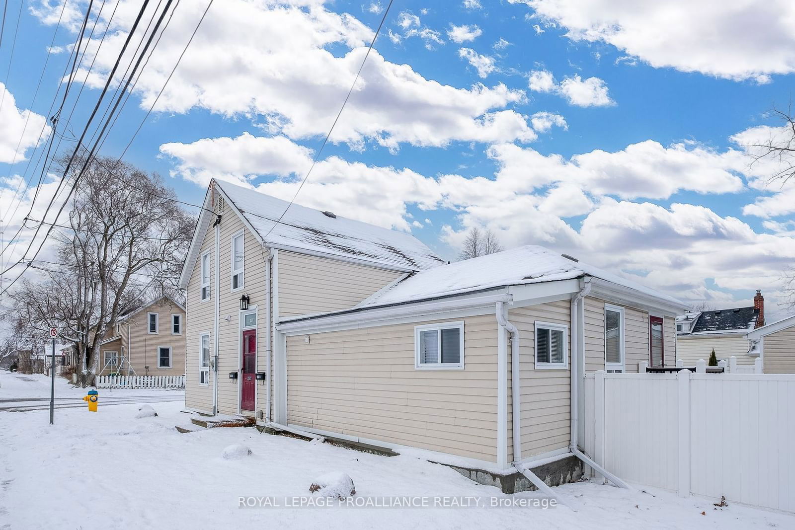 Detached House sold at 199 University Street, Cobourg, Cobourg, K9A 2H4 - MLS: X11923024