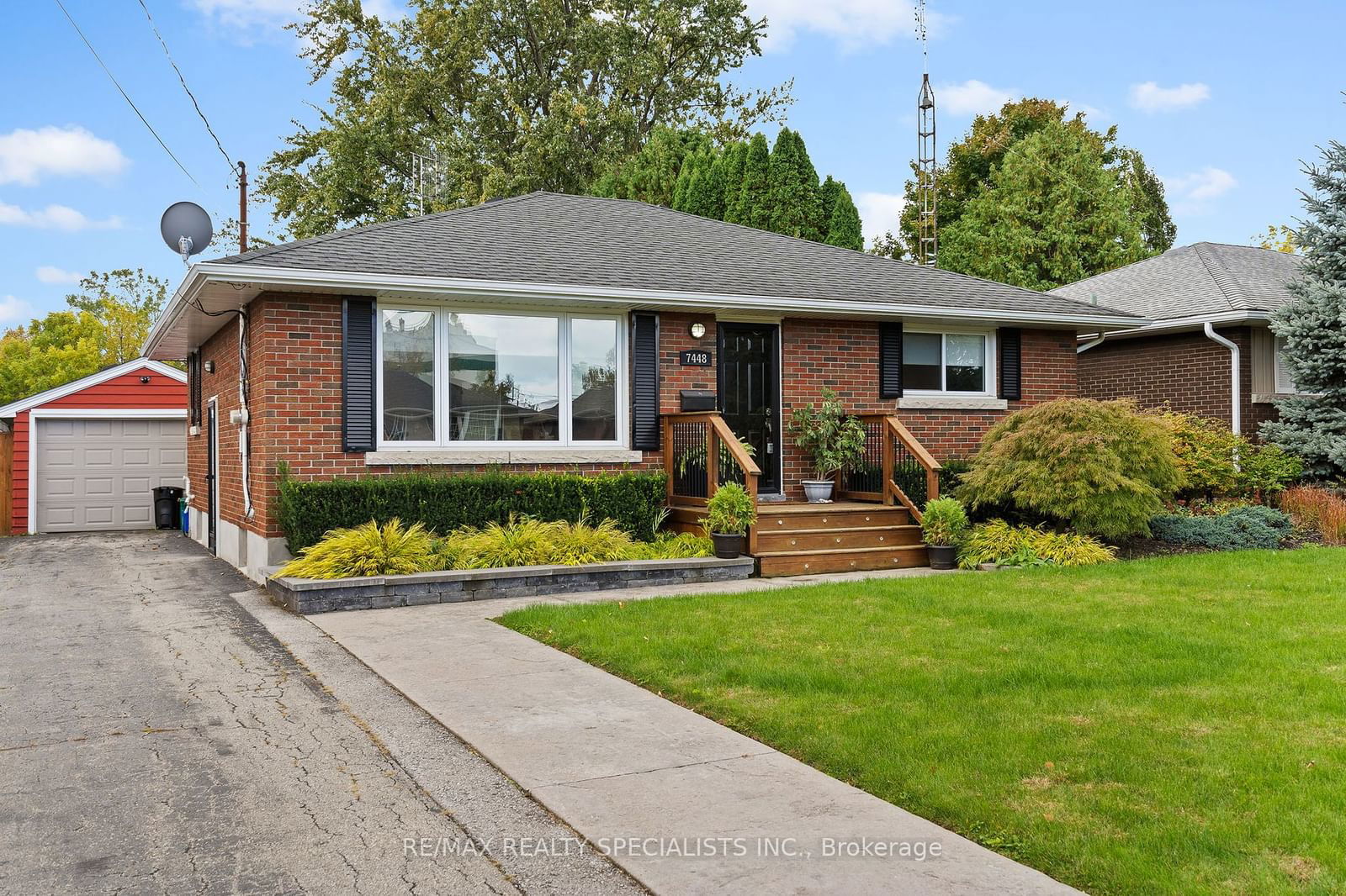 Detached House for sale at 7448 Wanless Street, Niagara Falls, L2H 1C9 - MLS: X11923065