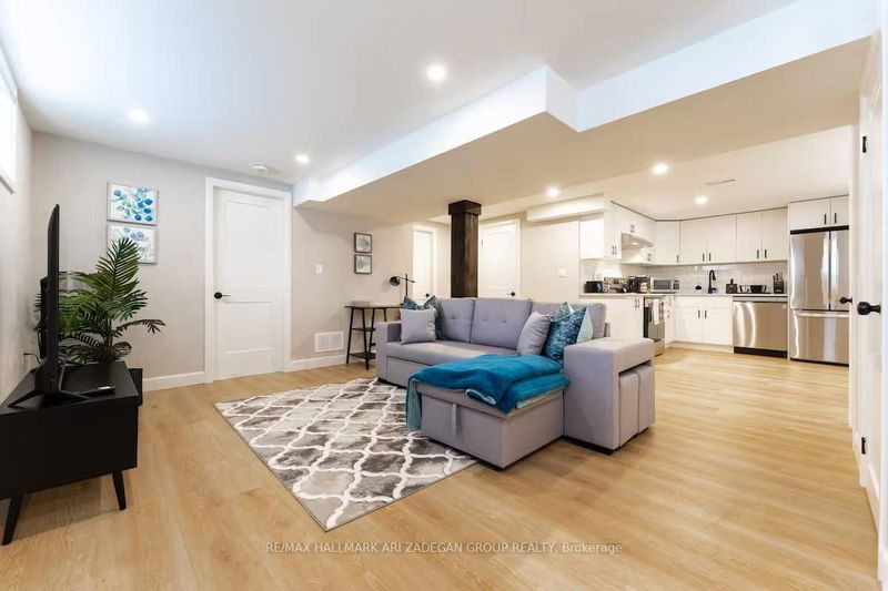 home for lease on Bsmt-36 Cloke Court