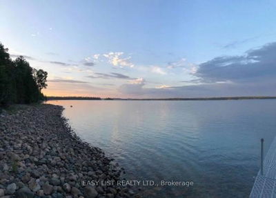 2352 Canoe Point Rd, St. Joseph -  image-0-1