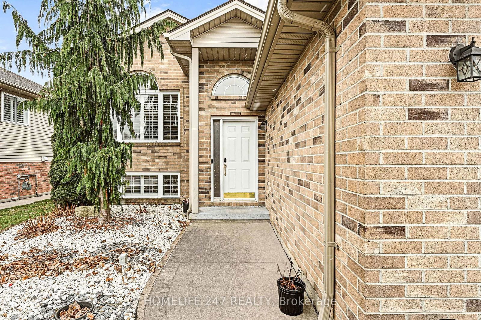 Detached House sold at 1119 Monarch Meadows Drive, Lakeshore, N8L 0W5 - MLS: X11923622