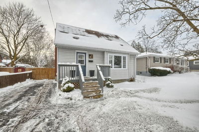 52 St David St, Kawartha Lakes - Lindsay