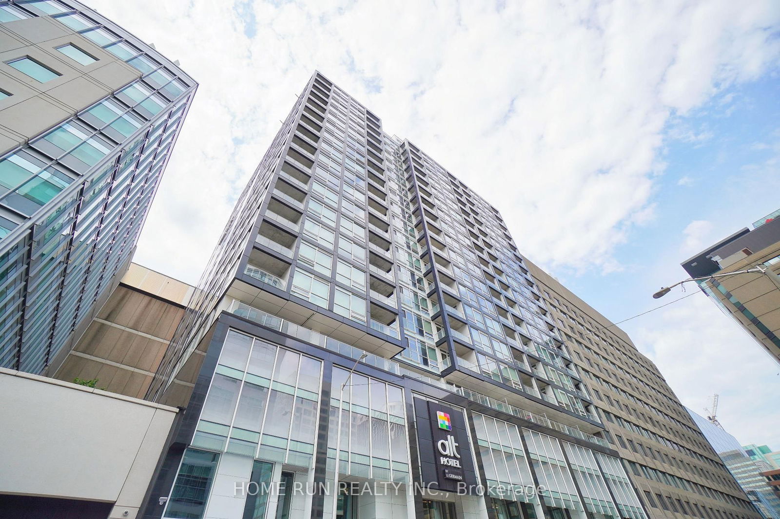 Condo leased at 601-199 SLATER Street, Ottawa, Ottawa Centre, K1P 0C8 - MLS: X11923797