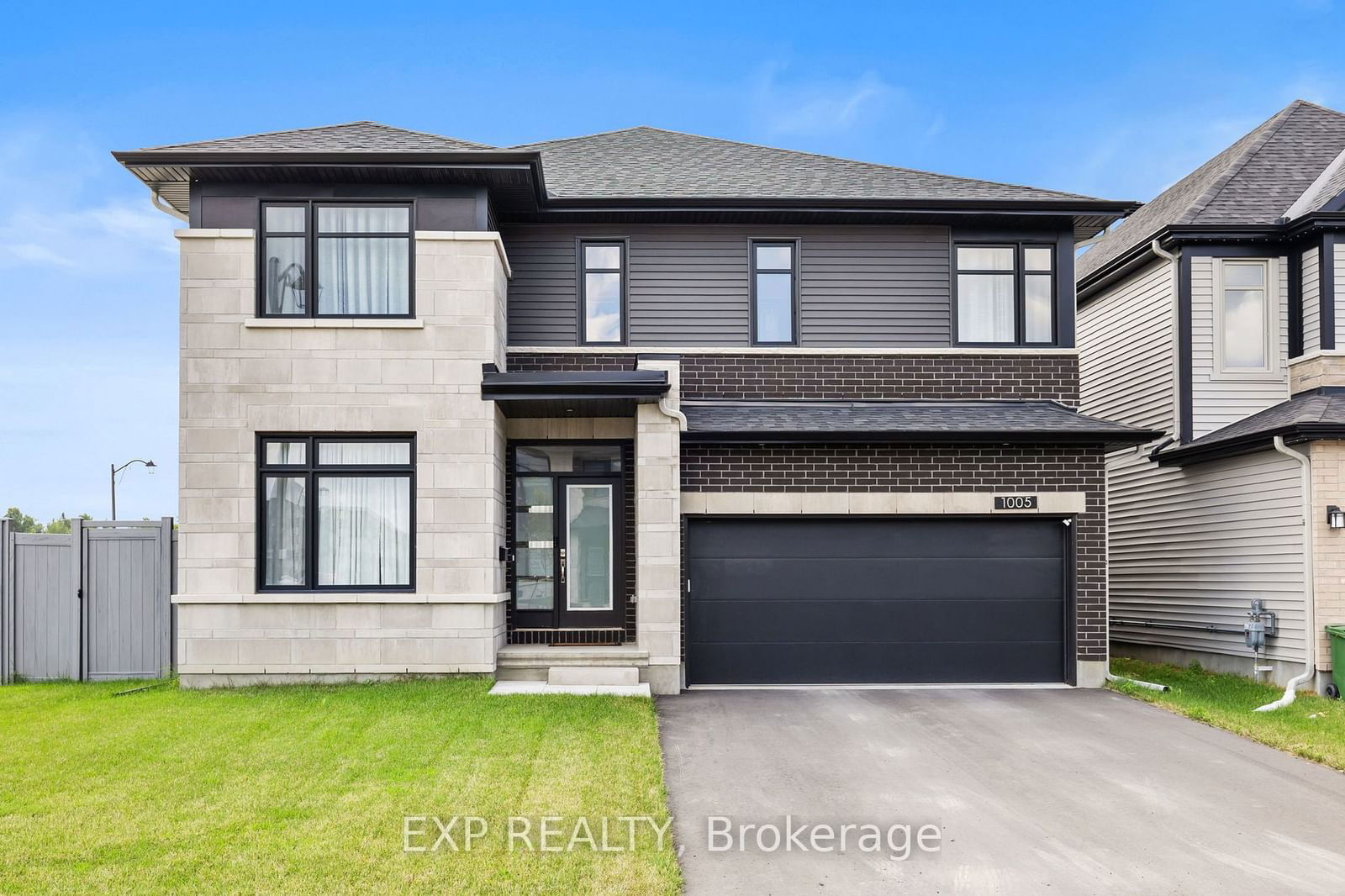 Detached House sold at 1005 Beckton Heights, Stittsville - Munster - Richmond, 8203 - Stittsville (South), K2S 2X6 - MLS: X11923896