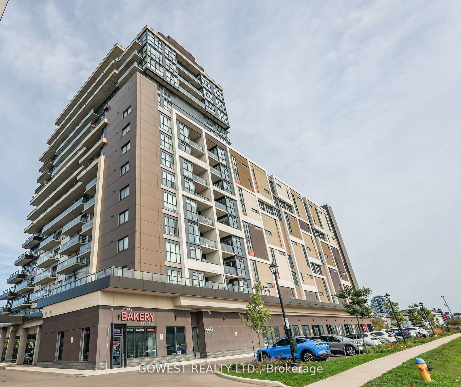 Condo for sale at 705-550 North Service Road, Grimsby, L3M 0H9 - MLS: X11923912