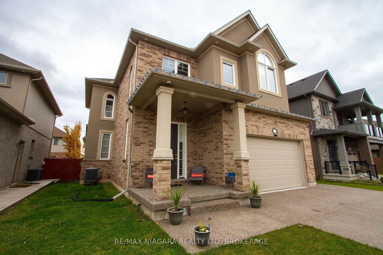 Detached House for sale at 7174 Optimist Lane, Niagara Falls, 212 - Morrison, L2E 0B2 - MLS: X11924204