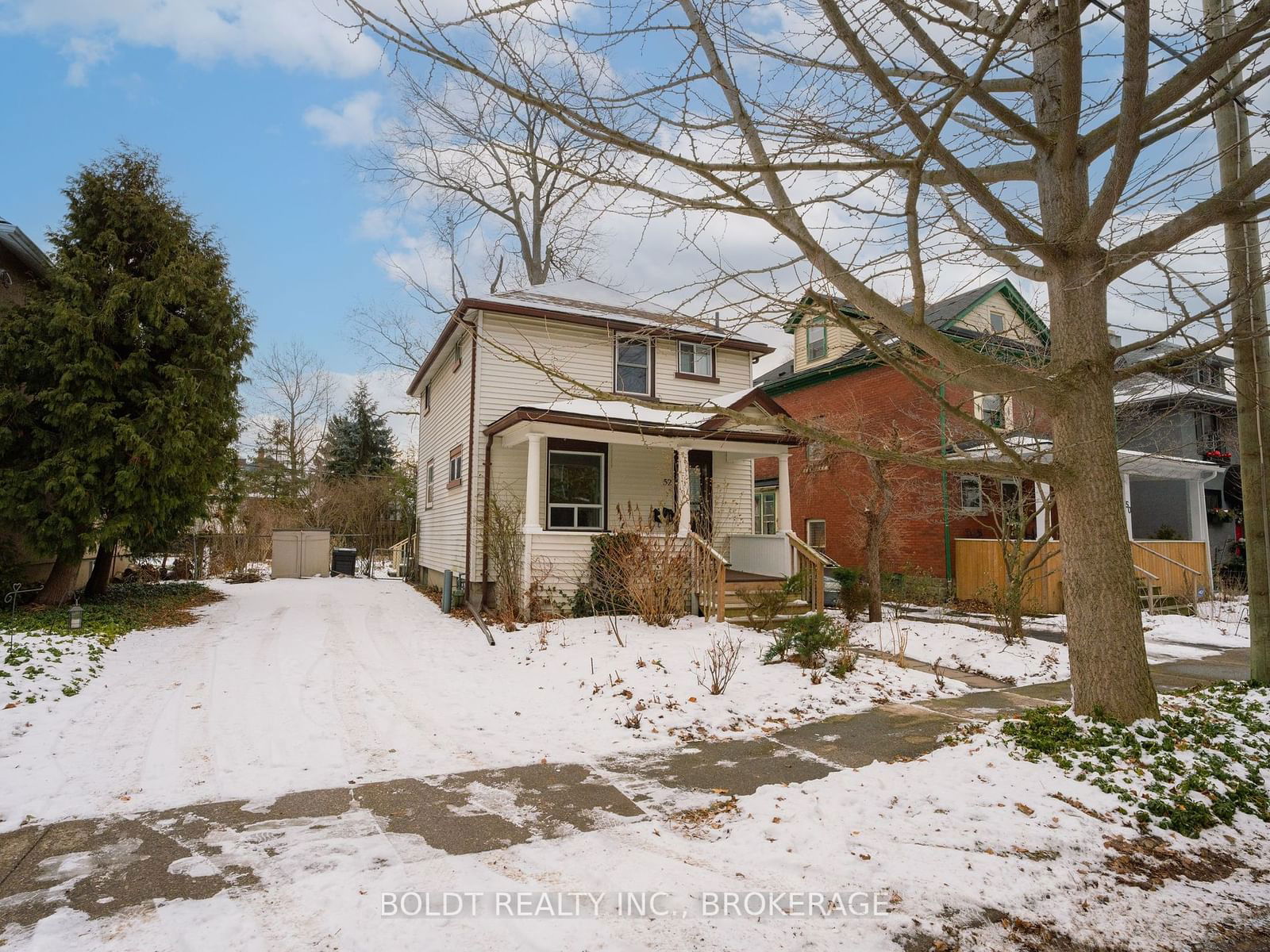 Detached House for sale at 52 Albert Street, St. Catharines, 451 - Downtown, L2R 2G9 - MLS: X11924263