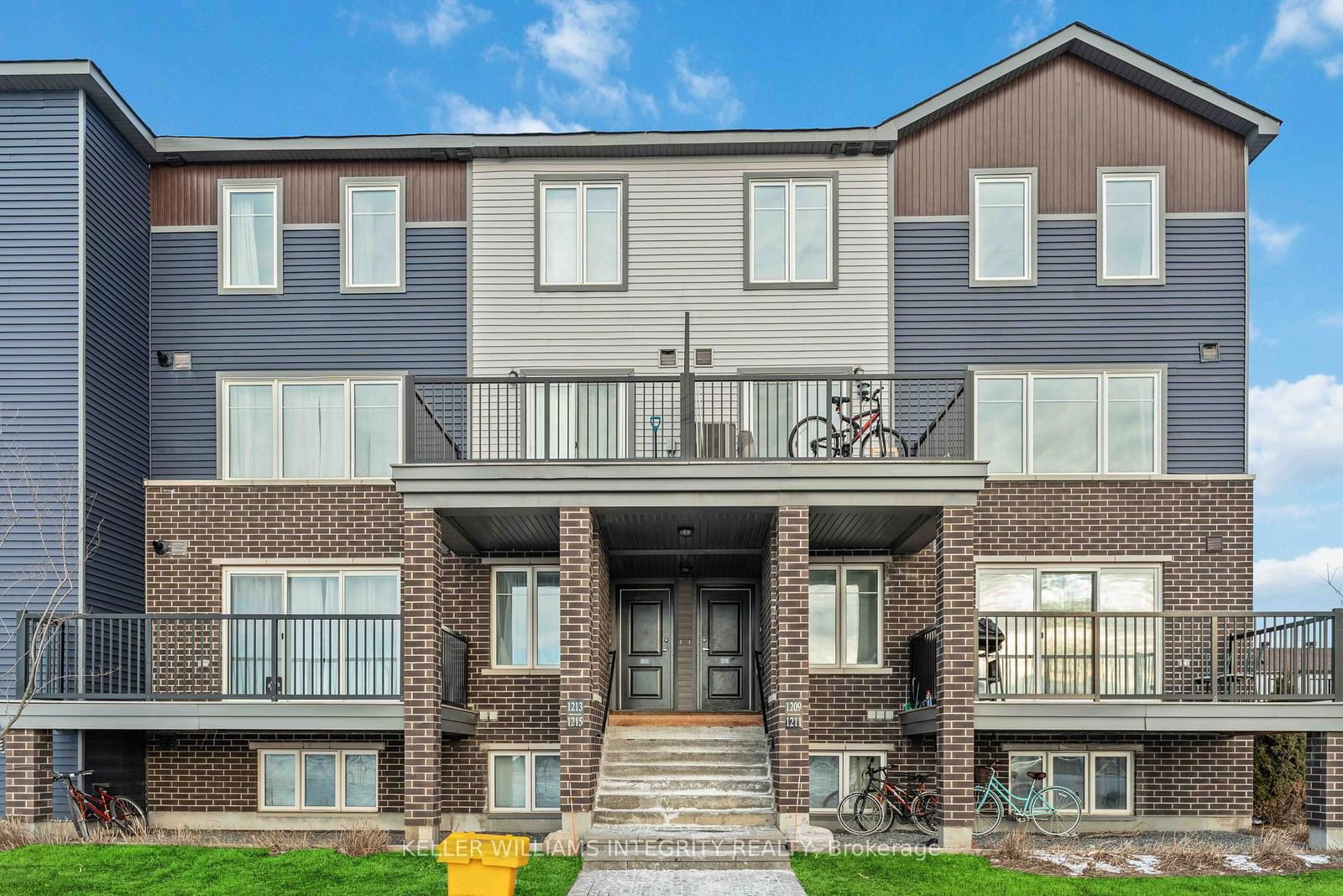 Townhouse for sale at 3-1211 Chapman Mills Drive, Barrhaven, 7704 - Barrhaven - Heritage Park, K2J 6R5 - MLS: X11924392