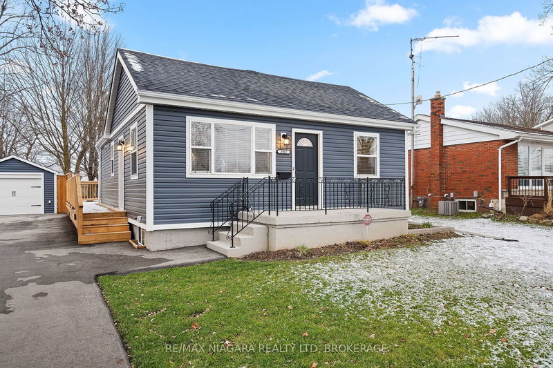 3967 WELLAND St, Niagara Falls - 223 - Chippawa image-0-0