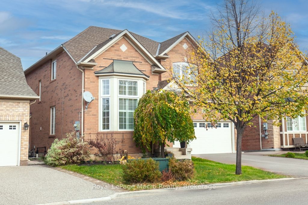 Detached House for sale at 48 Kingston Road, Hamilton, Stoney Creek, L8E 0E1 - MLS: X11924720