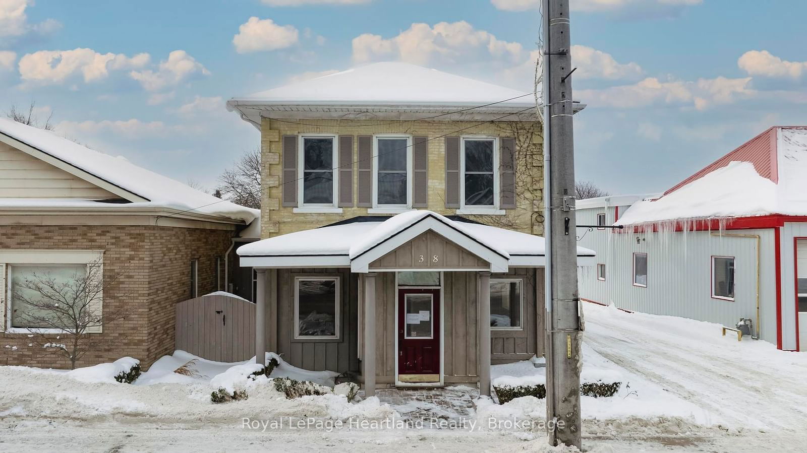 Building at 38 Ontario Street, Central Huron, Clinton