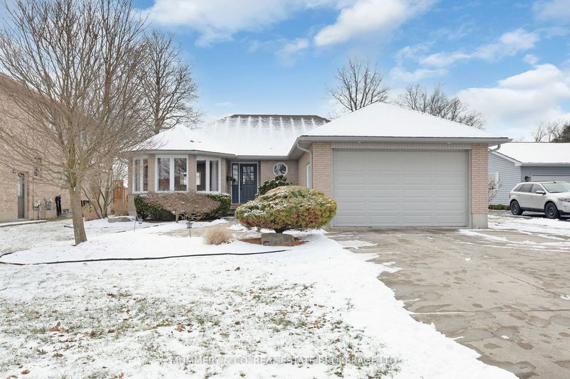 94 Mill Rd, Norfolk - Port Dover image-0-0