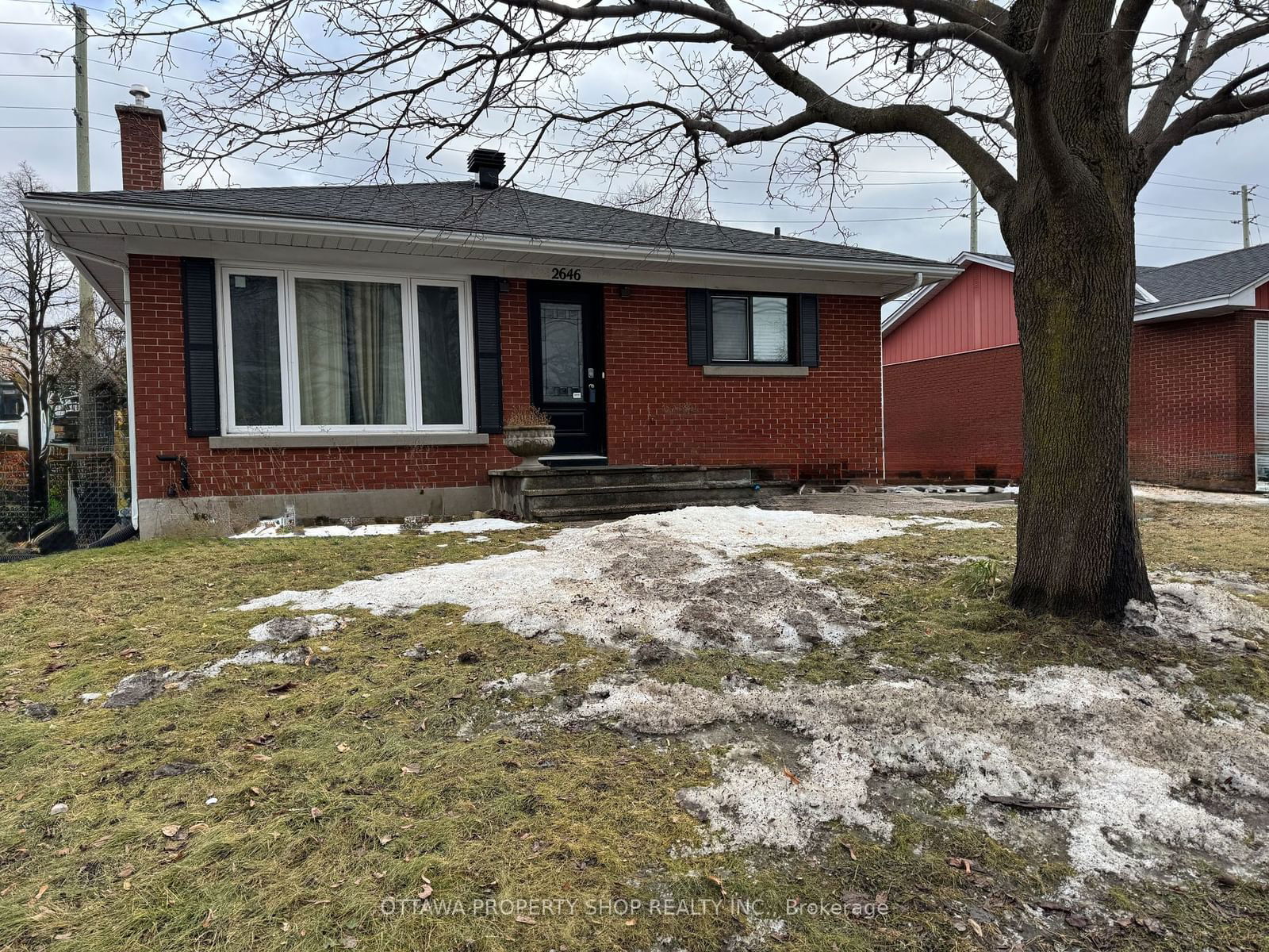 Detached House sold at 2646 Iris Street, Parkway Park - Queensway Terrace S and Area, 6303 - Queensway Terrace South/Ridgeview, K2C 1E5 - MLS: X11925066