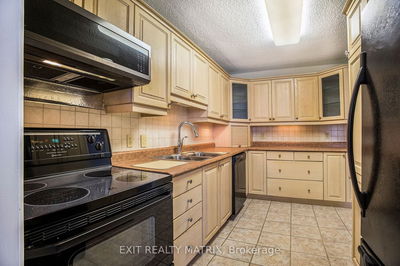 Unit 1507 — 665 Bathgate Dr, Cyrville - Carson Grove - Pineview - 2202 - Carson Grove image-0-3