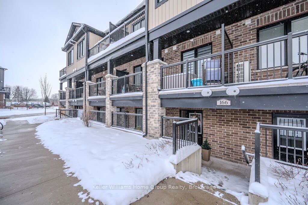 Townhouse for sale at E-166 Rochefort Street, Kitchener, N2R 0P5 - MLS: X11925570