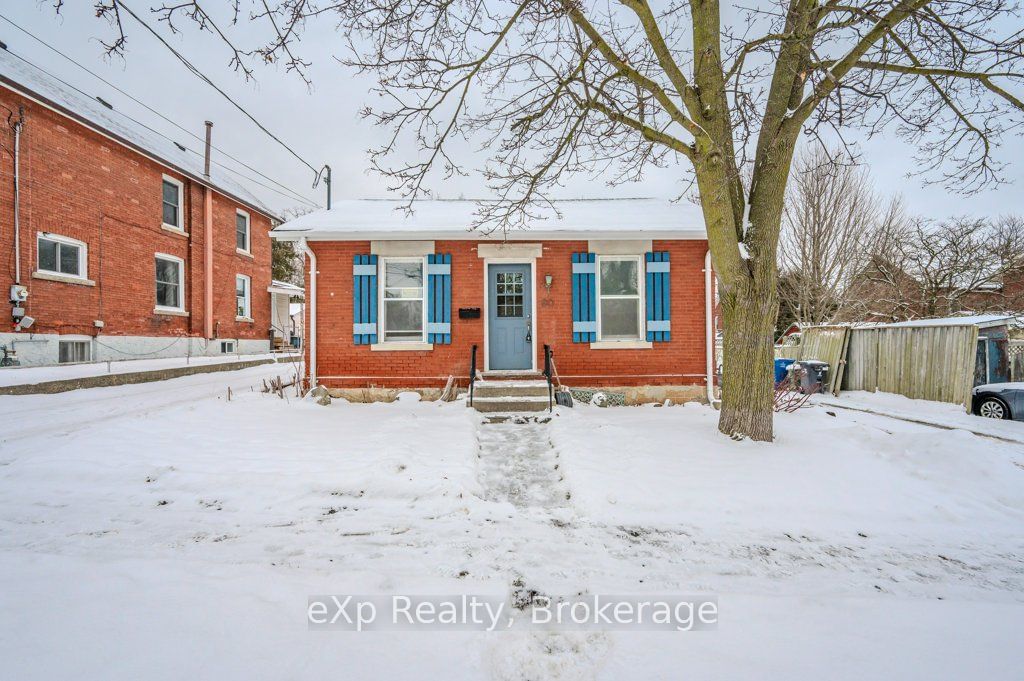 Detached House for sale at 80 St Arnaud Street, Guelph, Central West, N1H 5V7 - MLS: X11925665