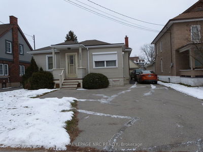 Detached House for sale at 5952 Dorchester Road, Niagara Falls, Dorchester, L2G 5S9 - MLS: X11925751