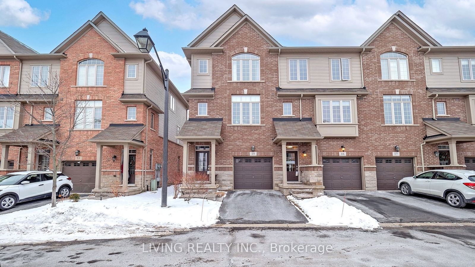 Townhouse for sale at 15-257 Parkside Drive, Hamilton, Waterdown, L8B 0W5 - MLS: X11925780