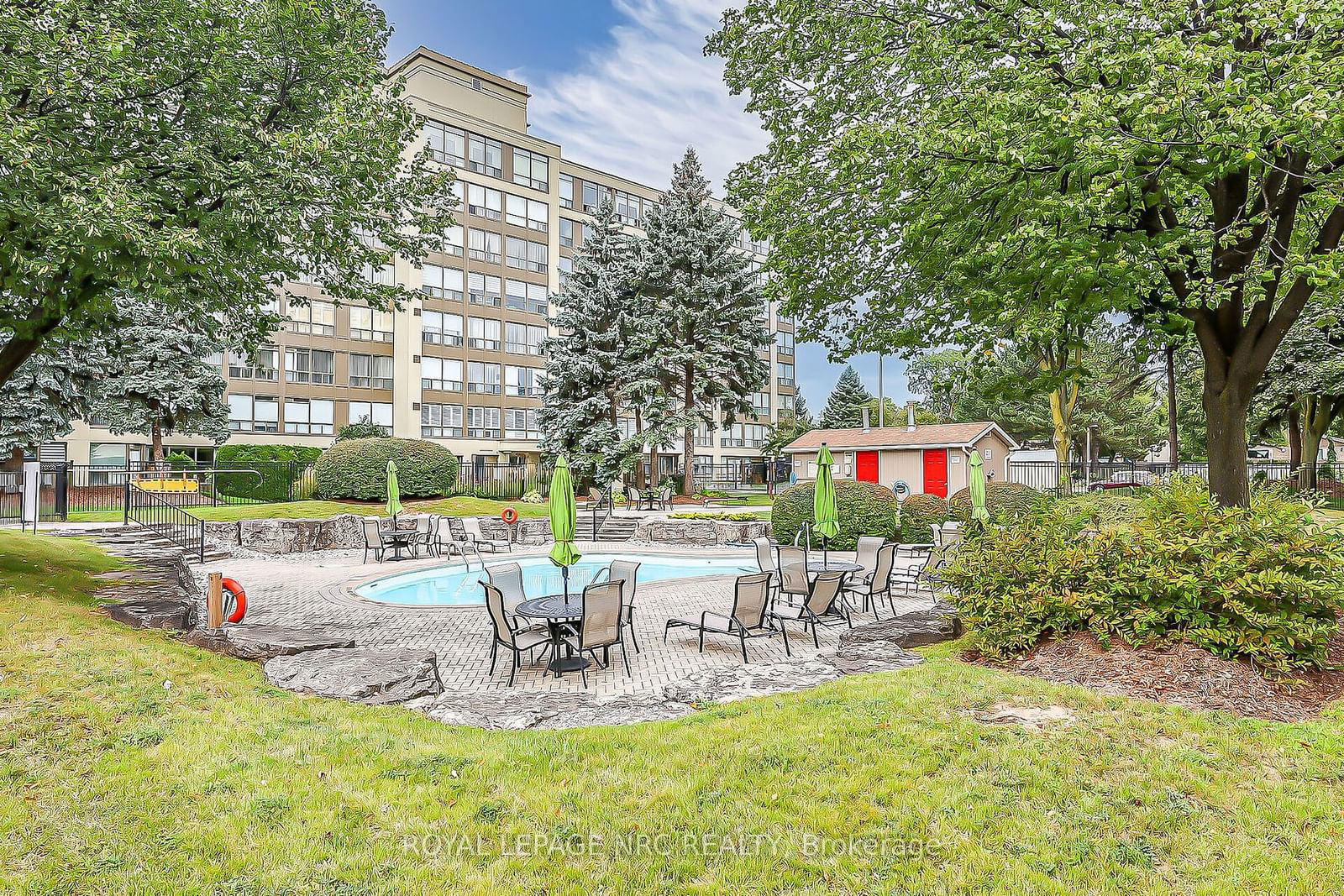 Condo for sale at 710-5100 Dorchester Road, Niagara Falls, 212 - Morrison, L2E 7H4 - MLS: X11925873