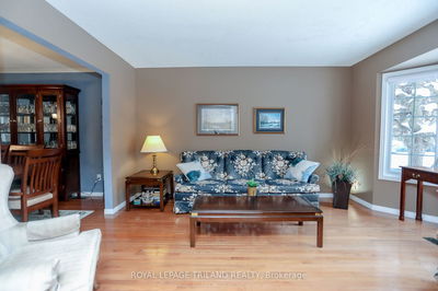 83 Barrydale Cres, London - North I image-0-4