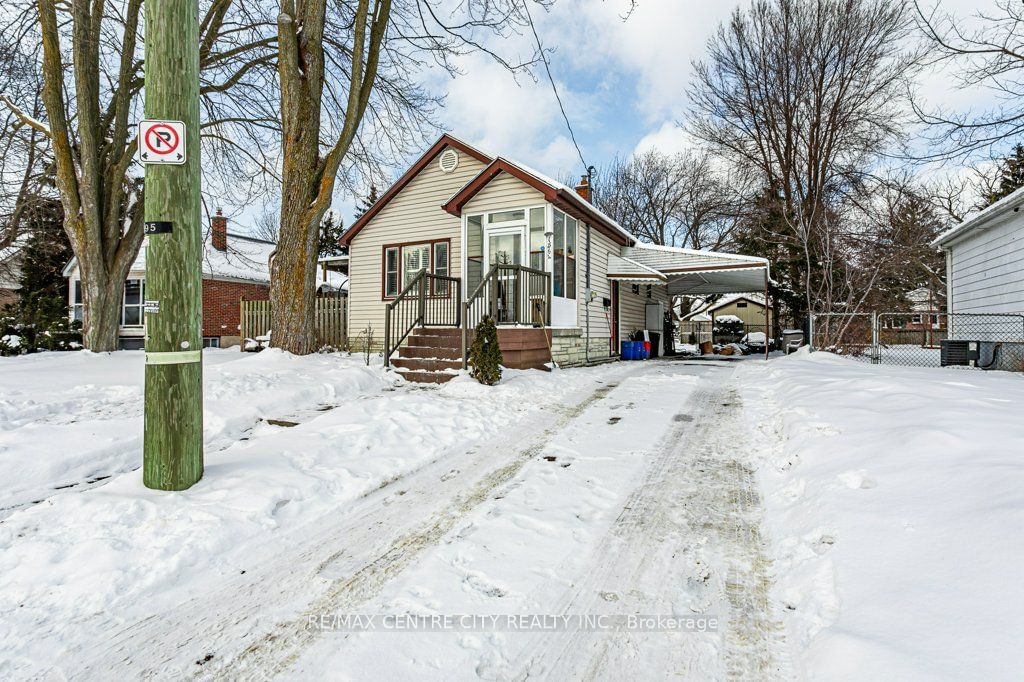 Detached House for sale at 1564 Hartlet Street, London, East H, N5V 1X8 - MLS: X11926181