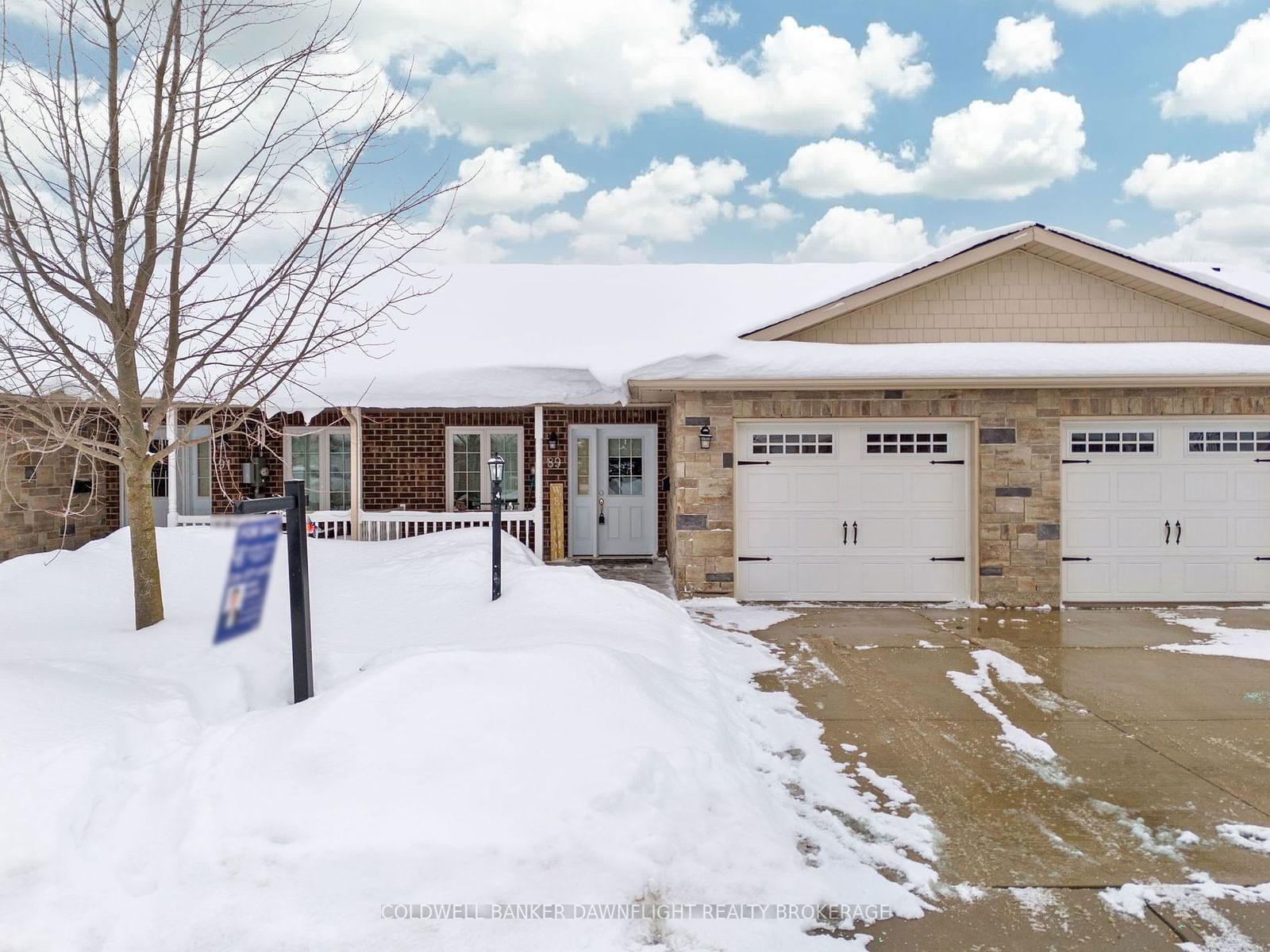 Townhouse for sale at 89 Redford Drive, South Huron, Exeter, N0M 1S3 - MLS: X11926737