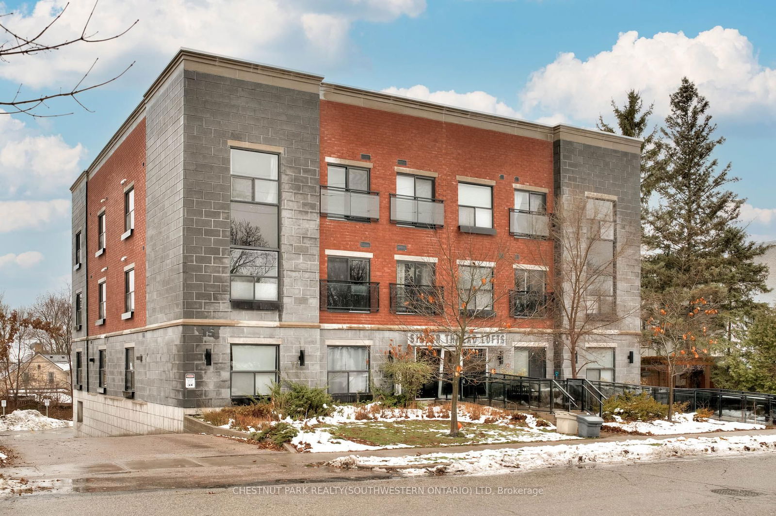 Condo leased at 103-15 Devitt Avenue, Waterloo, N2J 1Y6 - MLS: X11926790