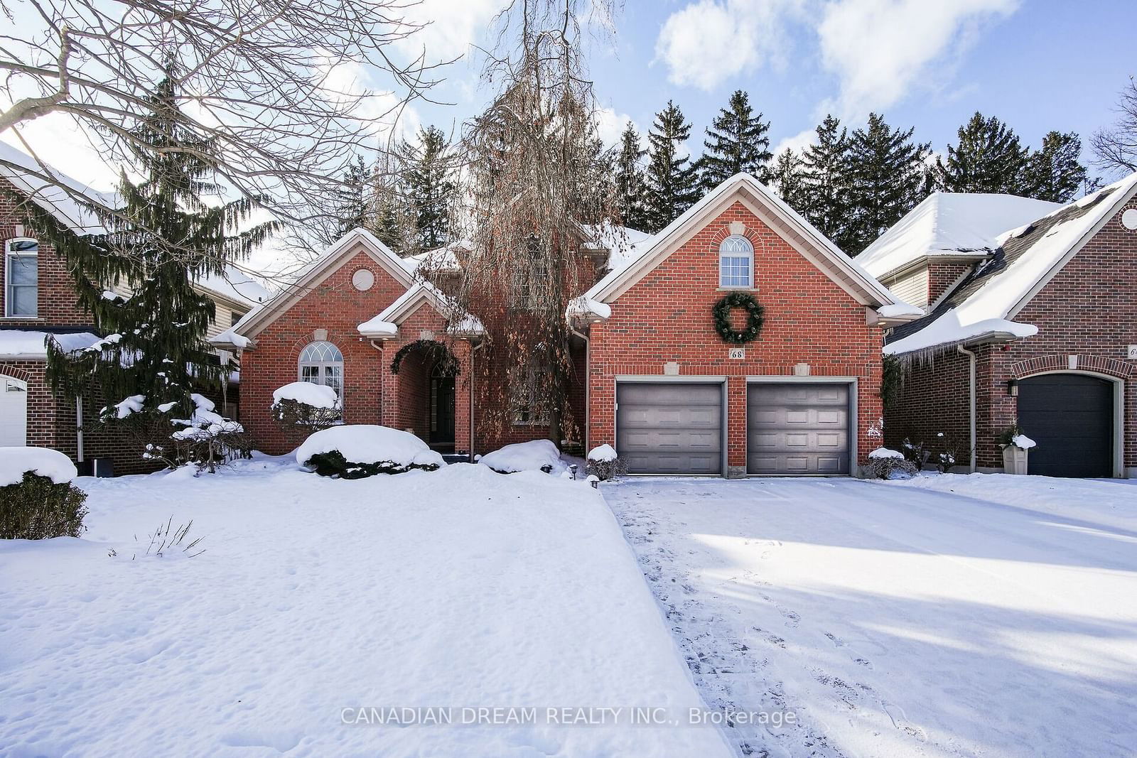 Building at 68 Havenwood Way, London, North O