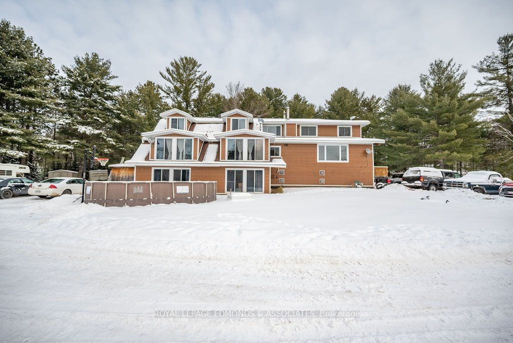 Building at 1026 Long Lake Road, Pembroke, 530 - Pembroke