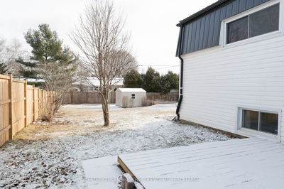 924 Auden Park Dr, Kingston - City SouthWest image-0-3