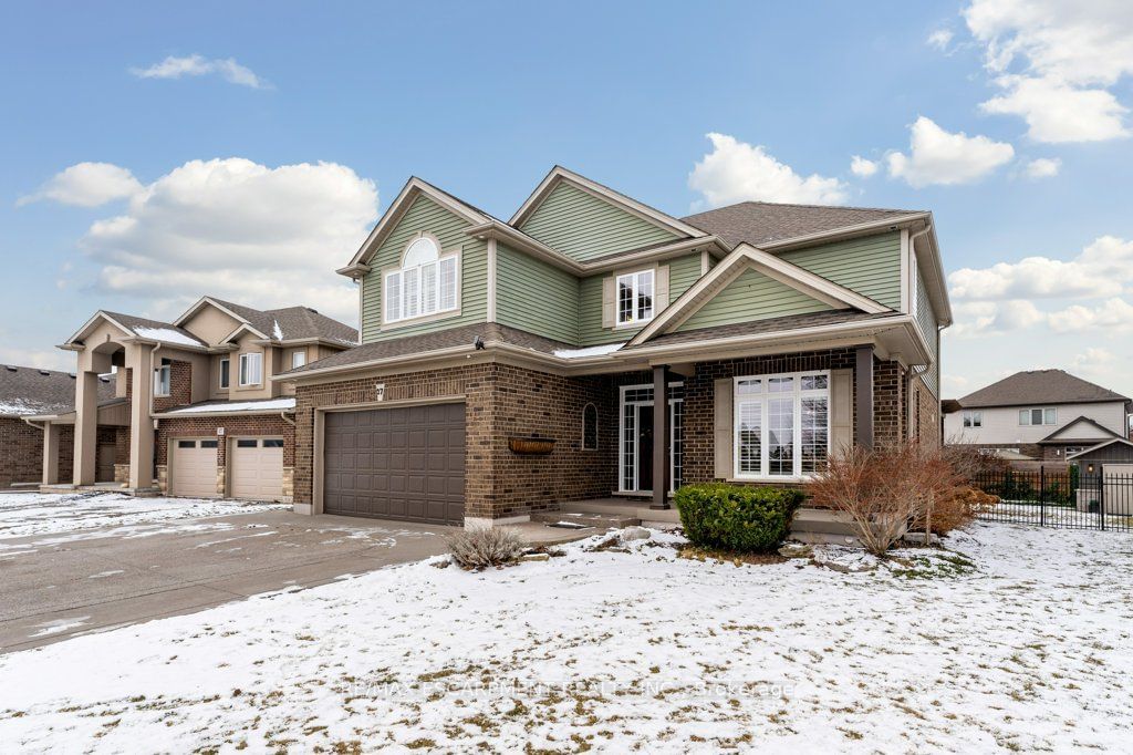 Detached House sold at 27 Trailwood Drive, Welland, L3C 0B6 - MLS: X11927171