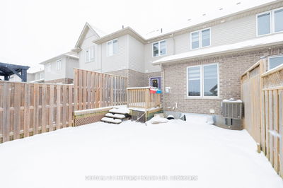 1441 Dunkirk Ave, Woodstock - Woodstock - North image-0-3