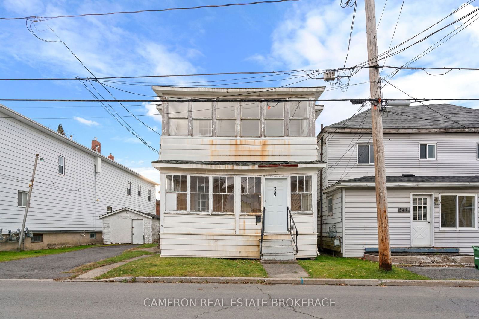 Semi-Detached House sold at 339 Prince Arthur Street, Cornwall, 717 - Cornwall, K6H 4P1 - MLS: X11927244