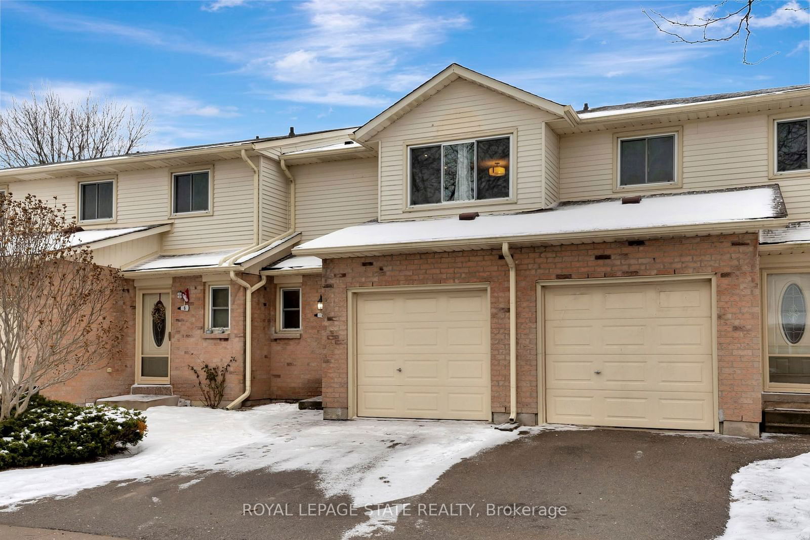 Townhouse for sale at 7-860 Rymal Road, Hamilton, Broughton, L8W 2X2 - MLS: X11927355