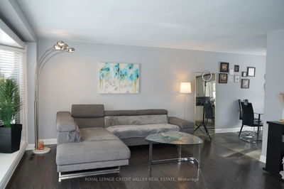 230 St Catharines St, West Lincoln - 057 - Smithville image-0-1