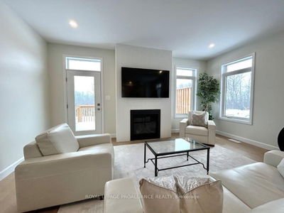 126 Stonecrest Blvd, Quinte West -  image-0-1