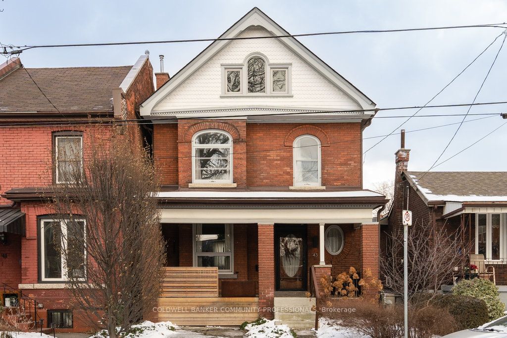 Detached House for sale at 43 Barton Street, Hamilton, Central, L8L 1A3 - MLS: X11927787