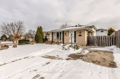 130 Queen Victoria Dr, Hamilton - Quinndale image-0-2