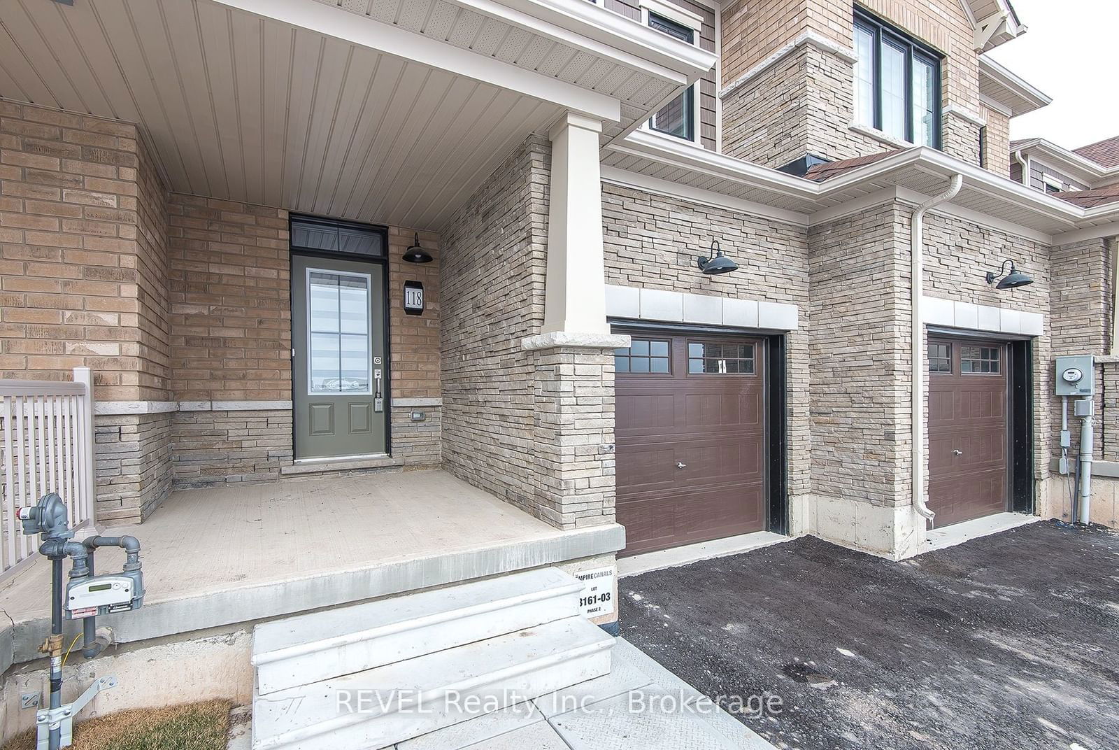 Townhouse leased at 118 Varsity Drive, Welland, 774 - Dain City, L3B 0N3 - MLS: X11927933