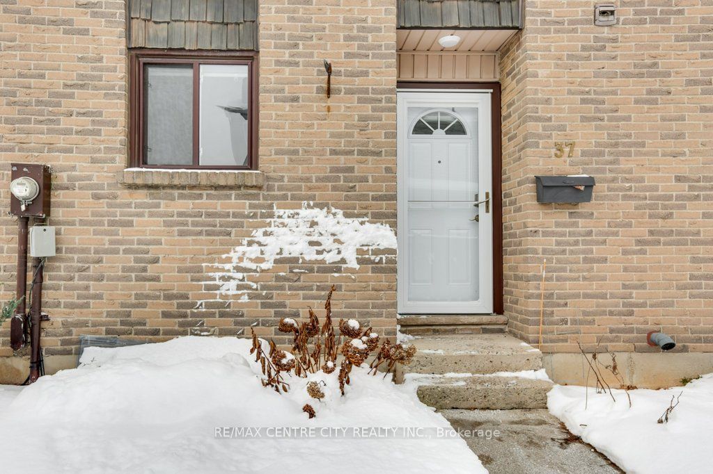 Townhouse for sale at 37-474 Southdale Road, London, South Q, N6E 1A4 - MLS: X11928090