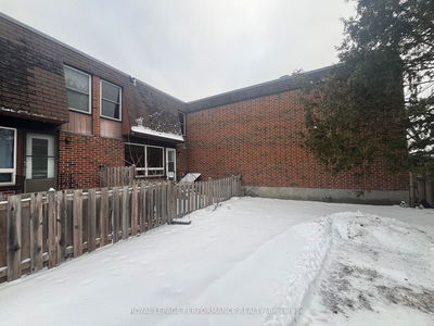 Unit 120 — 2250 Cotters Cres, Hunt Club - Windsor Park Village and Area - 4807 - Windsor Park Village image-0-2