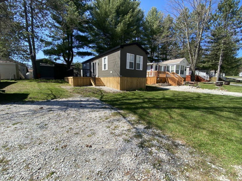 Unit 65 — 1082 Shamrock Marina Rd, Gravenhurst -  image-0-0